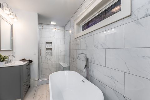 Tiny photo for 444 1st Avenue, Ottawa, IL 61350 (MLS # 12526513)