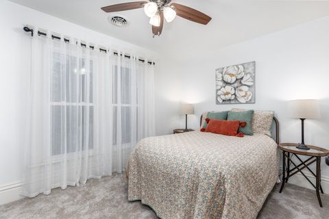 Tiny photo for 444 1st Avenue, Ottawa, IL 61350 (MLS # 12526513)