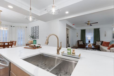 Tiny photo for 444 1st Avenue, Ottawa, IL 61350 (MLS # 12526513)