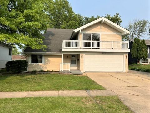 5711 Ring Court Hanover Park IL 60133