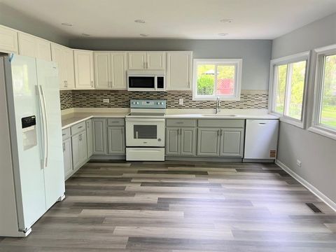 Tiny photo for 5711 Ring Court, Hanover Park, IL 60133 (MLS # 12504864)