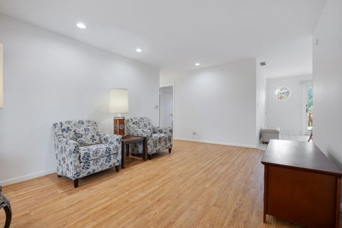 Tiny photo for 1067 Grissom Trail, Elk Grove Village, IL 60007 (MLS # 12746366)