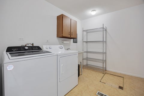 Tiny photo for 1067 Grissom Trail, Elk Grove Village, IL 60007 (MLS # 12746366)