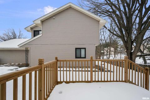 Tiny photo for 2130 E 38TH Street, Davenport, IA 52807 (MLS # QC4270011)