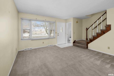 Tiny photo for 2130 E 38TH Street, Davenport, IA 52807 (MLS # QC4270011)