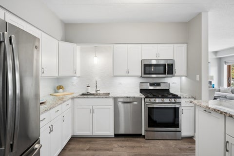 Tiny photo for 14 S Ashland Avenue #204, La Grange, IL 60525 (MLS # 12776345)