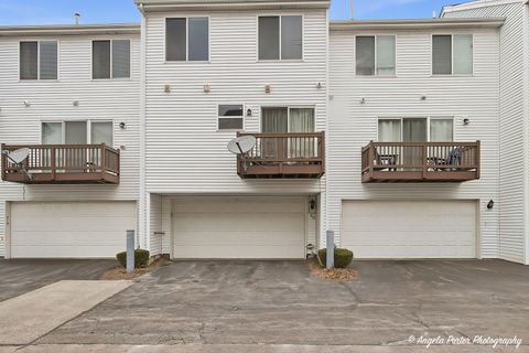 Tiny photo for 593 Treble Lane, Volo, IL 60073 (MLS # 12612994)