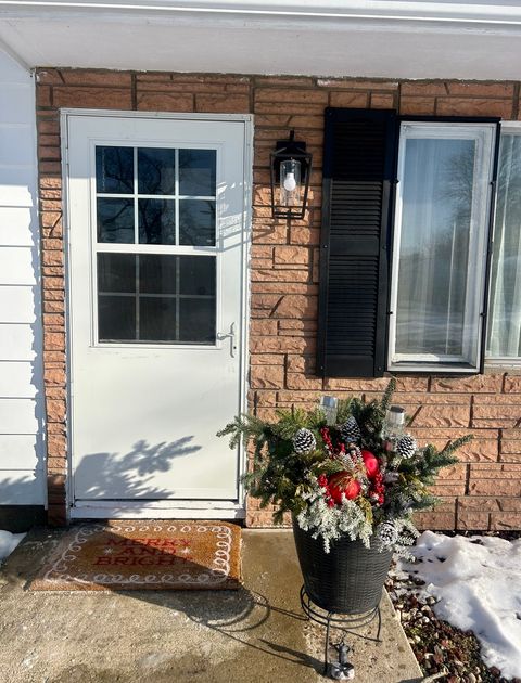 Tiny photo for 1420 Seminole Drive, Ottawa, IL 61350 (MLS # 12533292)
