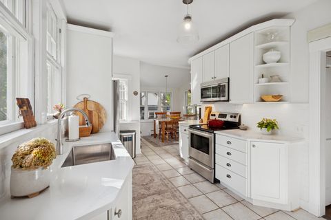 Tiny photo for 228 Poplar Street, Winnetka, IL 60093 (MLS # 12500953)