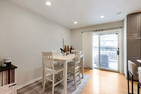 Tiny photo for 4647 N Kenmore Avenue #B, Chicago, IL 60640 (MLS # 12692388)