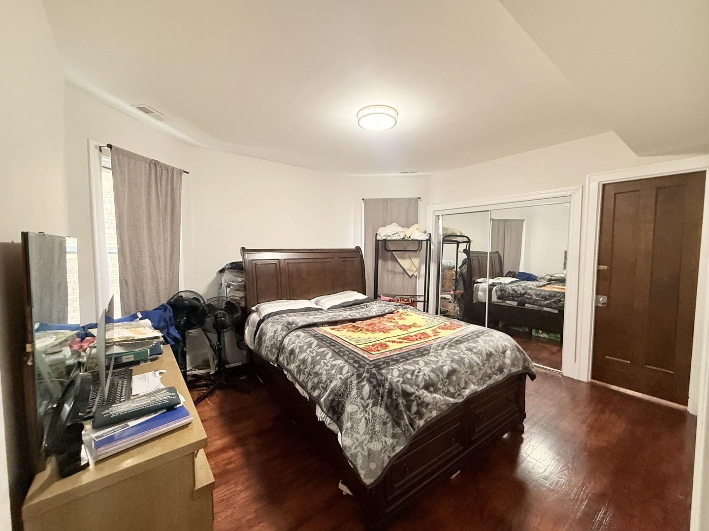 5723 N TALMAN Avenue