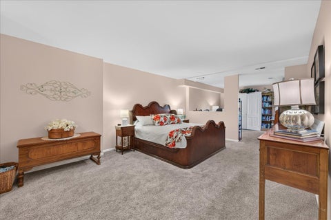 Tiny photo for 460 Raintree Court #1H, Glen Ellyn, IL 60137 (MLS # 12766713)