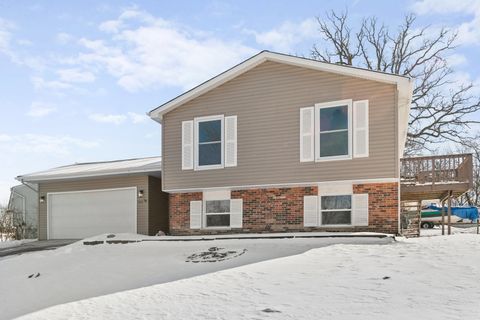 Photo of 655 Sullivan Lane, University Park, IL 60484 (MLS # 12583900)