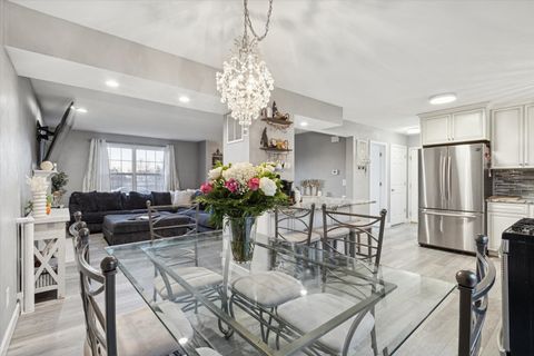 Tiny photo for 549 Bayfield Road, Rockton, IL 61072 (MLS # 12546139)