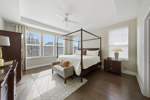 Tiny photo for 76 Somerset Circle, Wheaton, IL 60189 (MLS # 12581121)