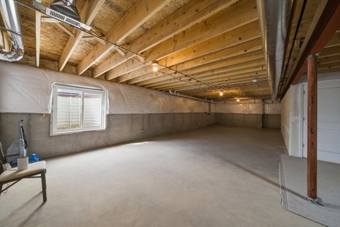 Tiny photo for 76 Somerset Circle, Wheaton, IL 60189 (MLS # 12581121)