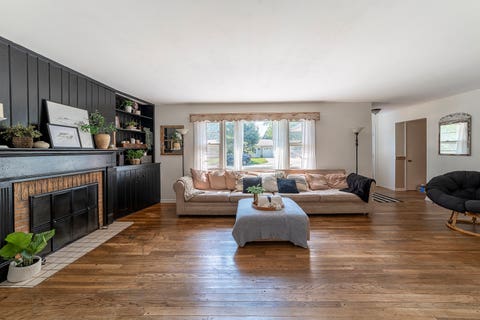 Tiny photo for 610 N East Street, Plano, IL 60545 (MLS # 12708592)
