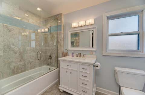 Tiny photo for 6 Meadowood Drive, Oak Brook, IL 60523 (MLS # 12538684)