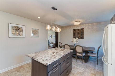 Tiny photo for 6 Meadowood Drive, Oak Brook, IL 60523 (MLS # 12538684)