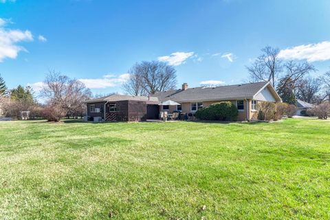 Tiny photo for 6 Meadowood Drive, Oak Brook, IL 60523 (MLS # 12538684)