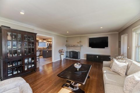 Tiny photo for 6 Meadowood Drive, Oak Brook, IL 60523 (MLS # 12538684)