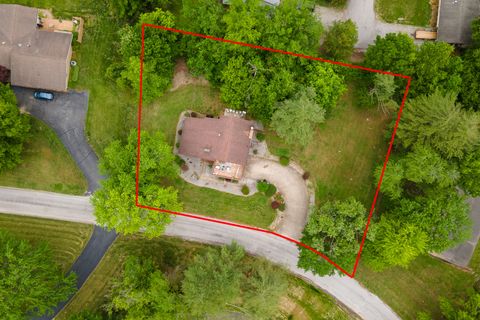 Tiny photo for 183 Heritage Road, Carbondale, IL 62903 (MLS # 12633491)