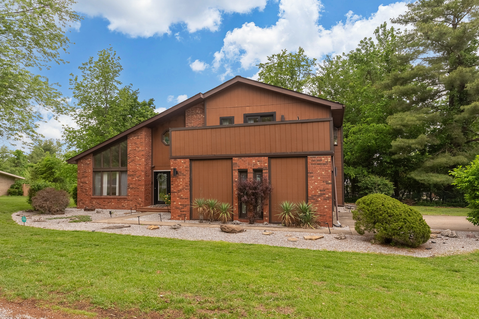 183 Heritage Road