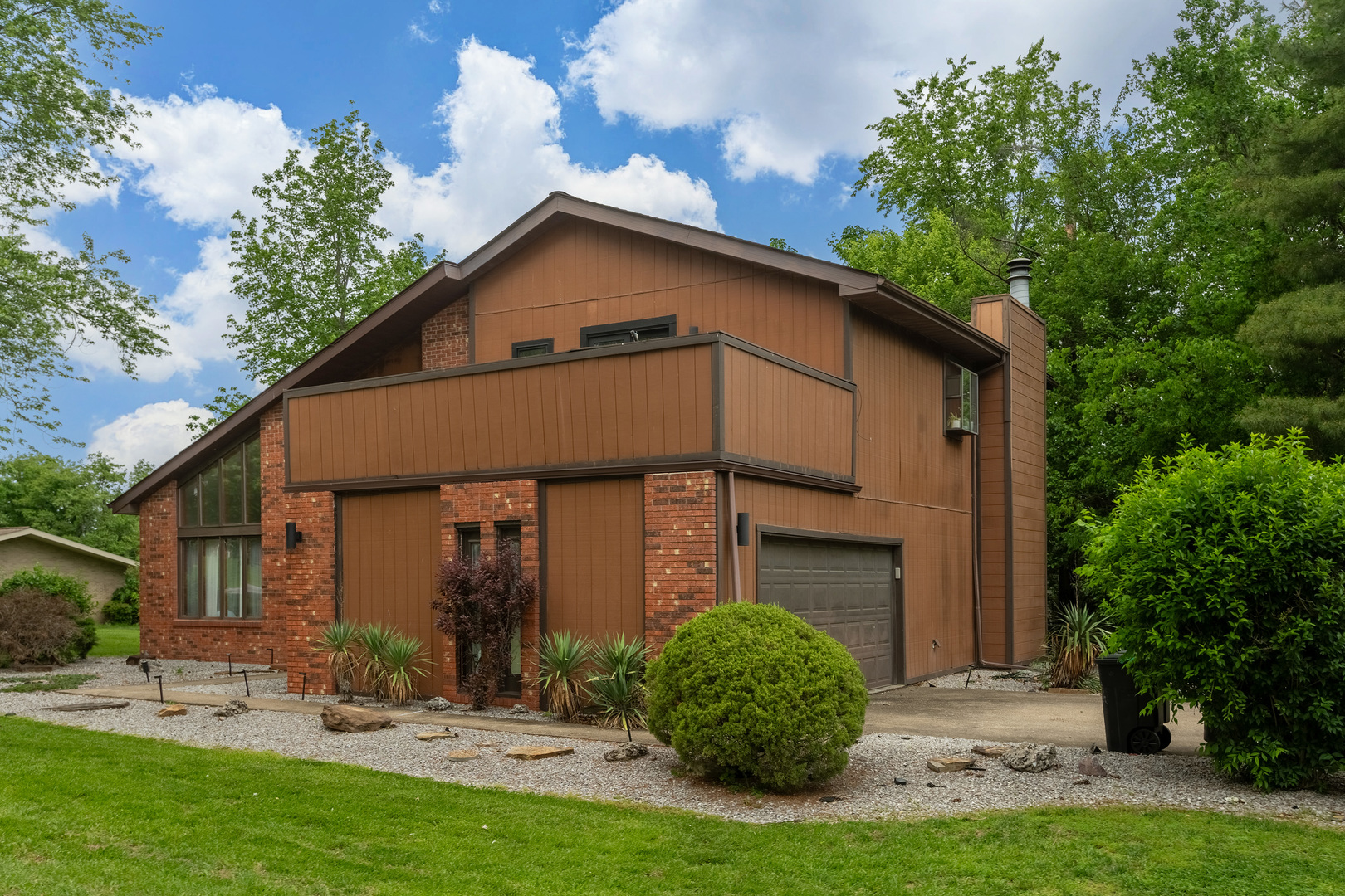 183 Heritage Road