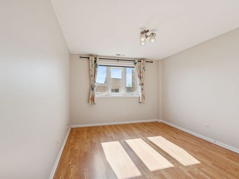 Tiny photo for 8225 N Niles Center Road N #309, Skokie, IL 60077 (MLS # 12575258)