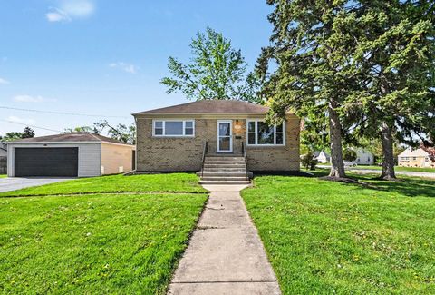 Photo of 2255 Atlantic Ave Avenue, Melrose Park, IL 60164 (MLS # 12634285)