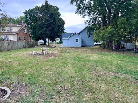 Tiny photo for 704 W 7th Street, Sterling, IL 61081 (MLS # 12496473)