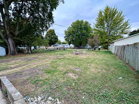 Tiny photo for 704 W 7th Street, Sterling, IL 61081 (MLS # 12496473)