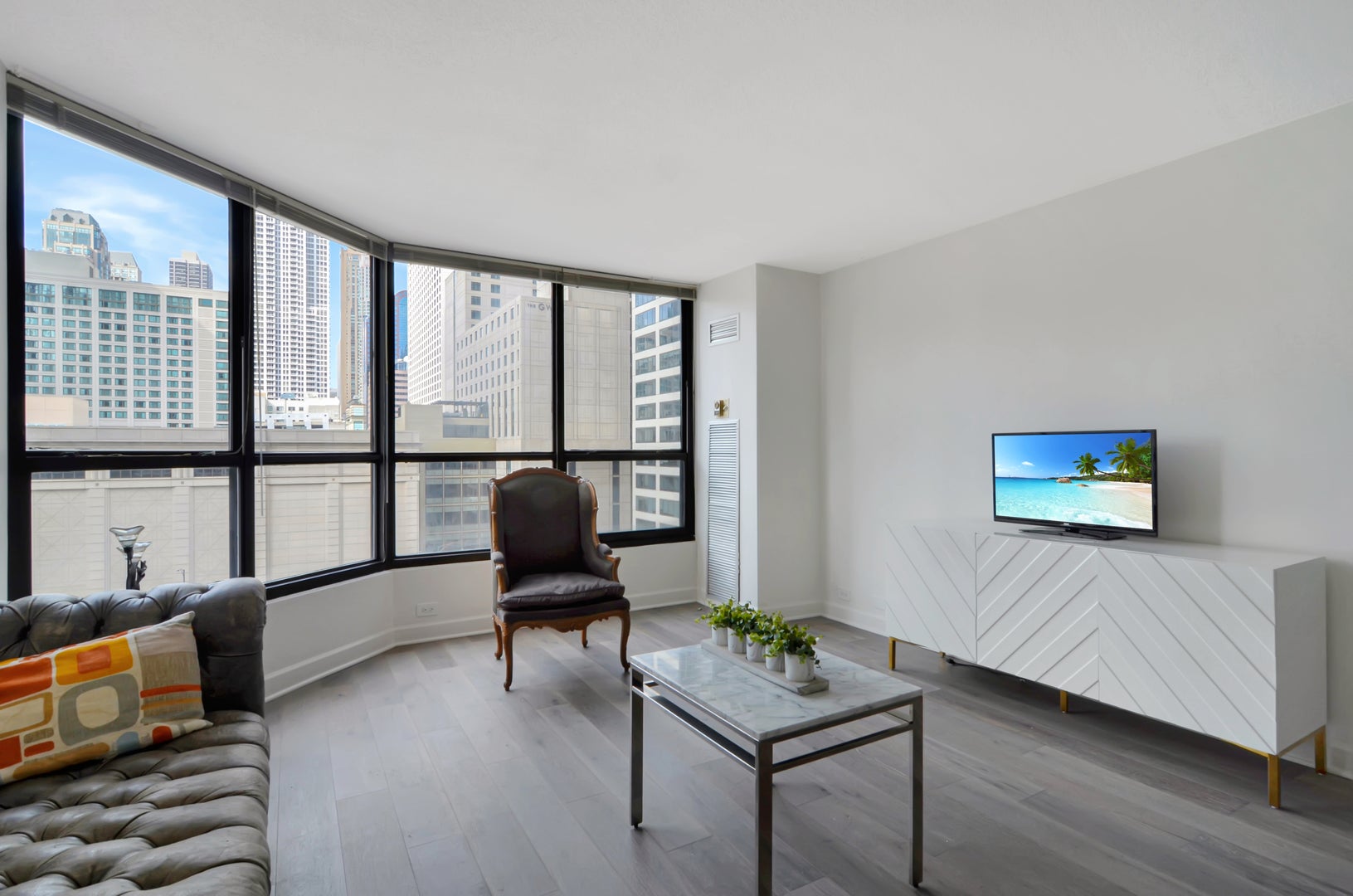 405 N Wabash Avenue 314