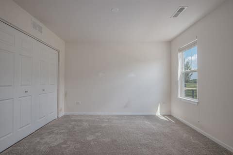 Tiny photo for 857 Finley Drive, Aurora, IL 60504 (MLS # 12718300)