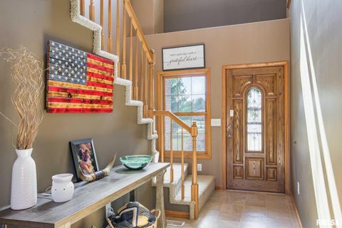 Tiny photo for 1615 POSEY Street, Marion, IL 62959 (MLS # EB458477)