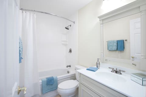 Tiny photo for 422 Valley View Road #0, Lake Barrington, IL 60010 (MLS # 12622920)