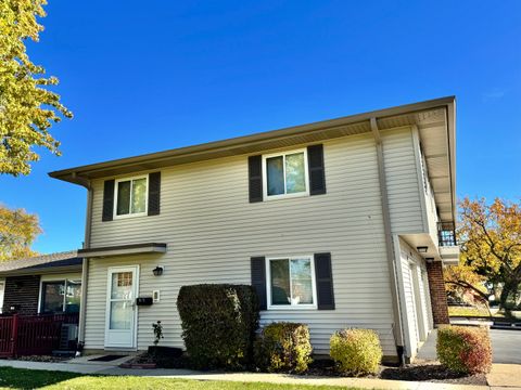 Tiny photo for 1024 Sagamore Drive #1024, Schaumburg, IL 60194 (MLS # 12509997)
