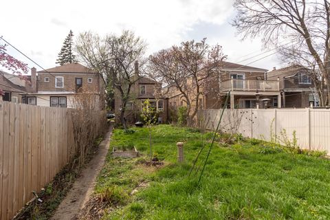 Tiny photo for 1747 N Sayre Avenue, Chicago, IL 60707 (MLS # 12616984)