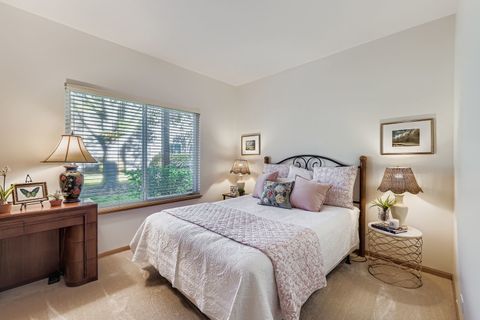 Tiny photo for 269 Nicole Drive #A, South Elgin, IL 60177 (MLS # 12504309)