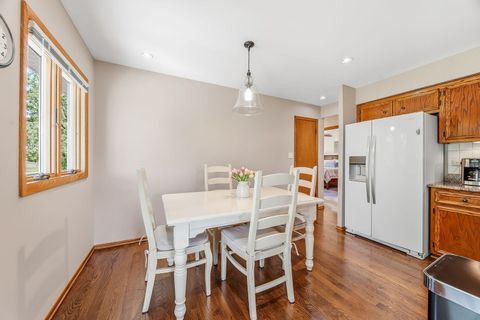Tiny photo for 13764 W Deervalley Drive, Homer Glen, IL 60491 (MLS # 12609219)