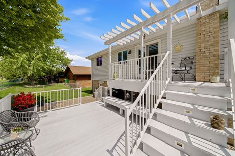 Tiny photo for 13764 W Deervalley Drive, Homer Glen, IL 60491 (MLS # 12609219)