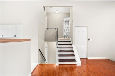 Tiny photo for 363 Oaktree Court, Hoffman Estates, IL 60169 (MLS # 12460250)