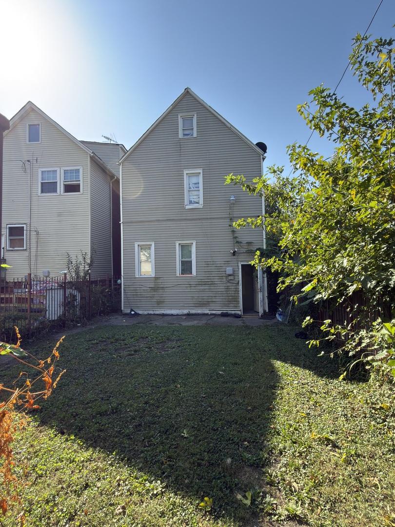 2020 W 69th Place
