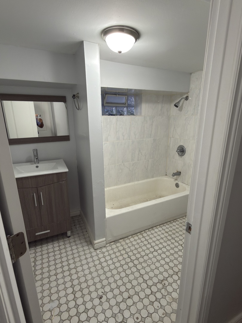 2020 W 69th Place