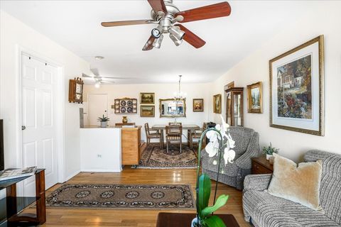 Tiny photo for 8896 David Place #2E, Des Plaines, IL 60016 (MLS # 12509034)