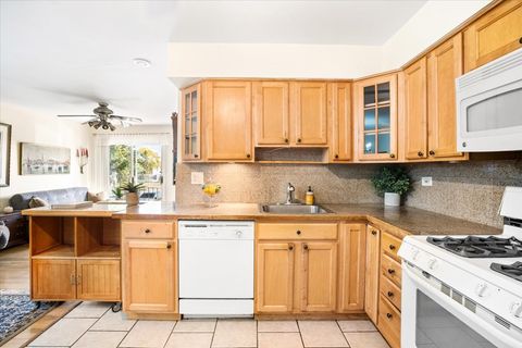 Tiny photo for 8896 David Place #2E, Des Plaines, IL 60016 (MLS # 12509034)