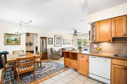 Tiny photo for 8896 David Place #2E, Des Plaines, IL 60016 (MLS # 12509034)