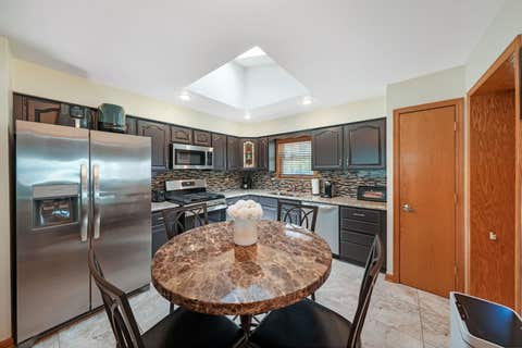 Tiny photo for 513 W Division Street, Itasca, IL 60143 (MLS # 12720181)
