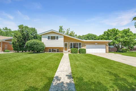 Photo of 513 W Division Street, Itasca, IL 60143 (MLS # 12720181)