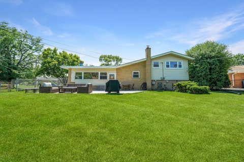 Tiny photo for 513 W Division Street, Itasca, IL 60143 (MLS # 12720181)